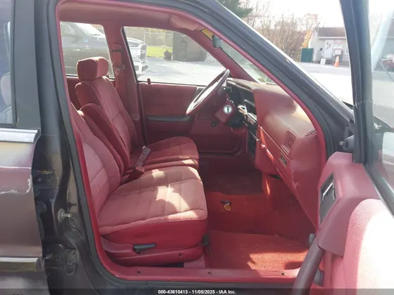 1992 Plymouth Acclaim