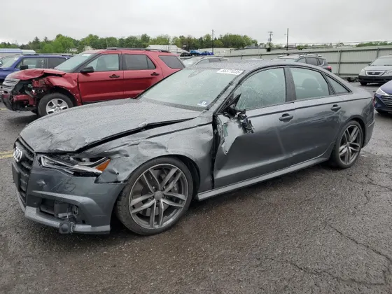 2017 Audi S6 Prestige
