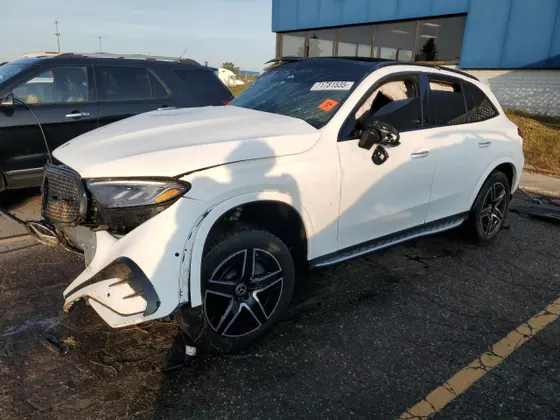2023 Mercedes-Benz GLC GLC 300