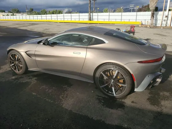 2020 Aston Martin Vantage