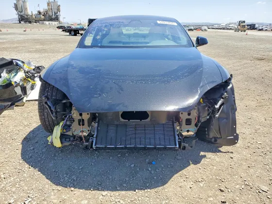 2026 Tesla Model S Plaid