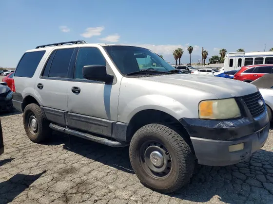 2005 Ford Expedition XLS