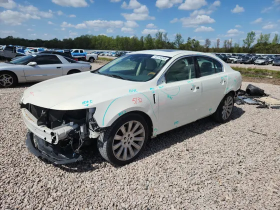 2012 Lincoln MKS w/EcoBoost
