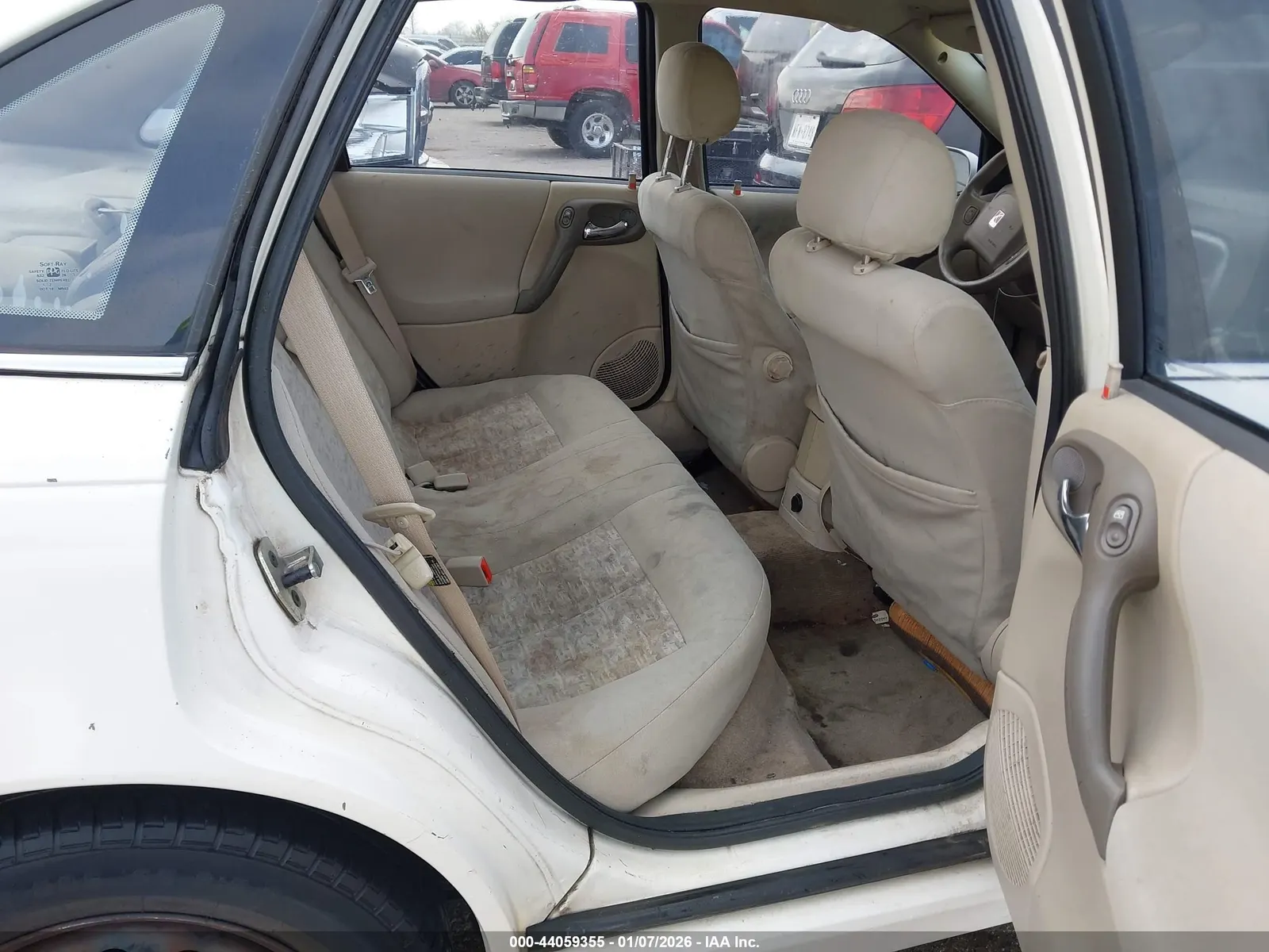 2004 Saturn L-Series L300 1