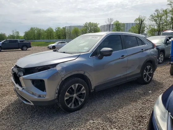 2022 Mitsubishi Eclipse Cross SE