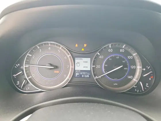 2015 INFINITI QX80