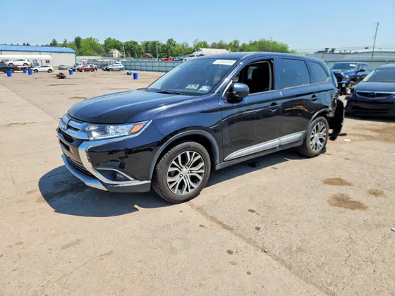 2017 Mitsubishi Outlander ES