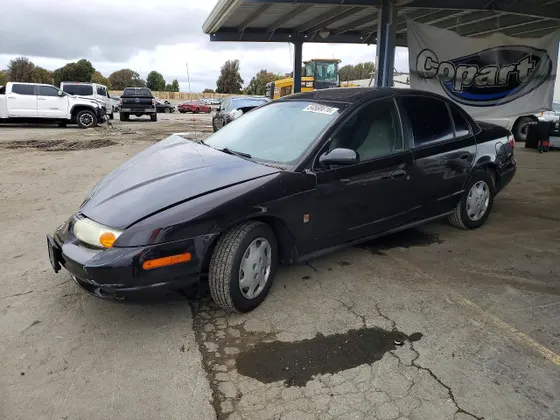2000 Saturn SL SL1