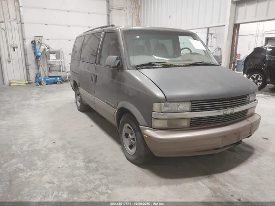 1997 GMC Safari Passenger SLX