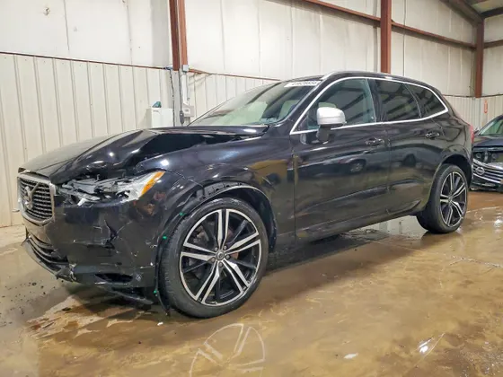 2019 Volvo XC60 R-Design