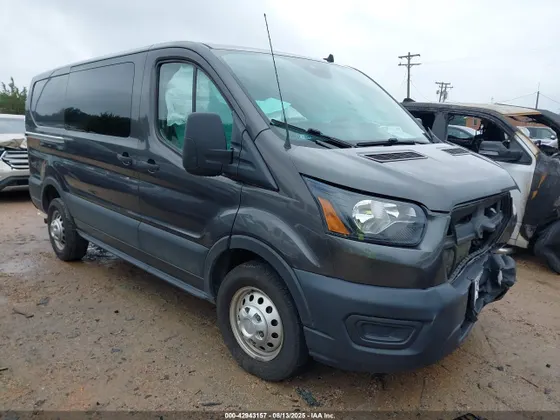 2020 Ford Transit Van