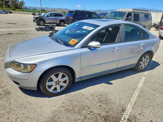 2006 Volvo S40 2.4L