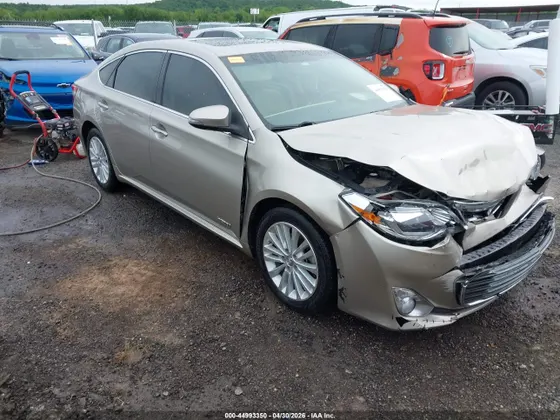2013 Toyota Avalon Hybrid Limited