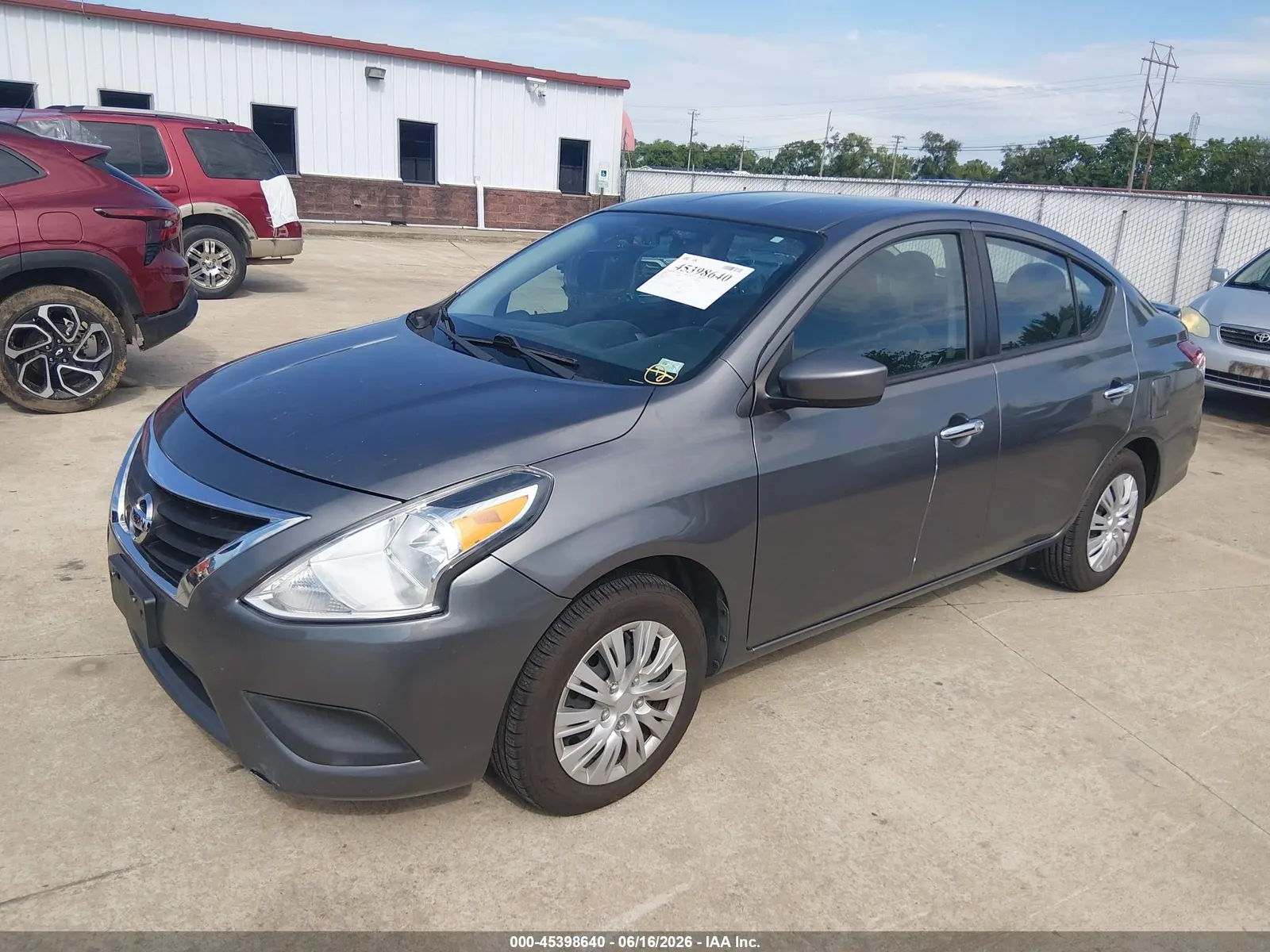 2017 Nissan Versa Sedan S Plus