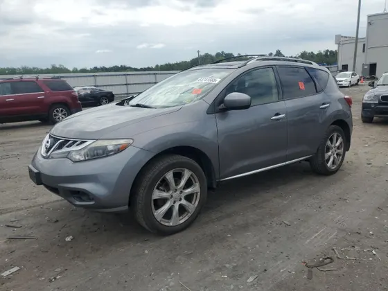 2013 Nissan Murano LE