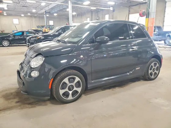 2018 FIAT 500e 500