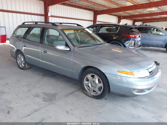 2002 Saturn LW LW300