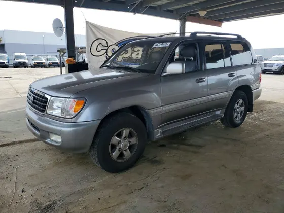 2002 Toyota Land Cruiser