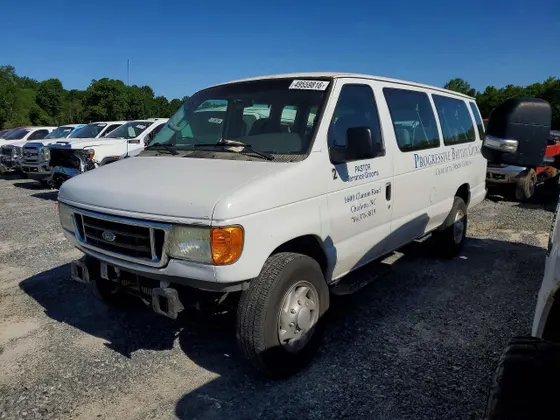 2007 Ford Econoline Wagon XL