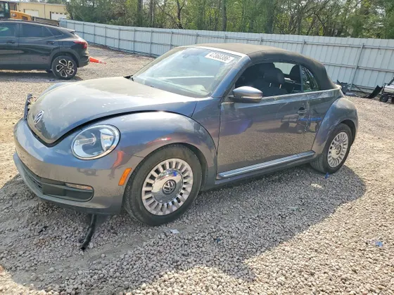 2016 Volkswagen Beetle Convertible 1.8T S