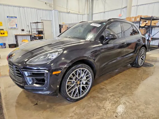 2020 Porsche Macan Turbo