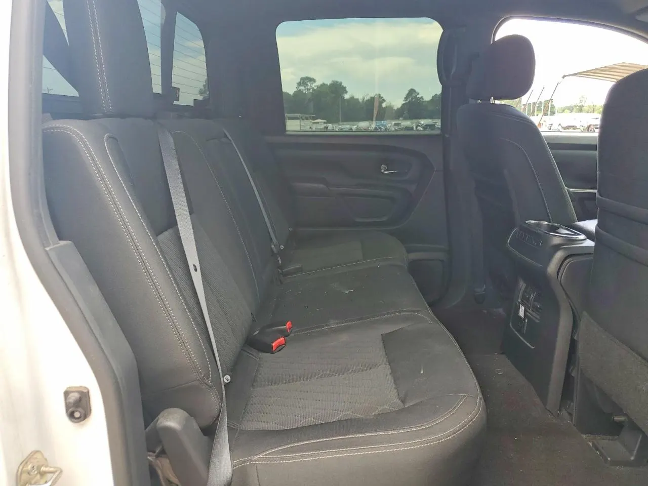 2018 Nissan Titan SL