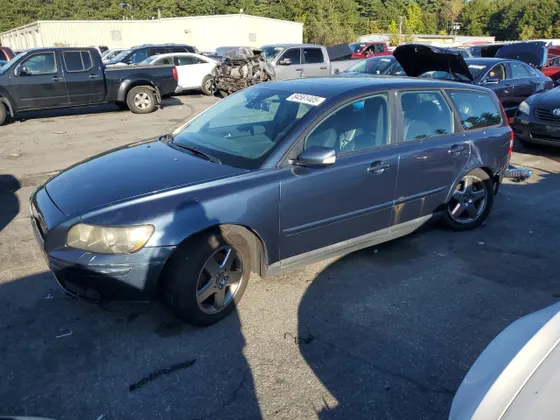 2006 Volvo V50 2.5L Turbo