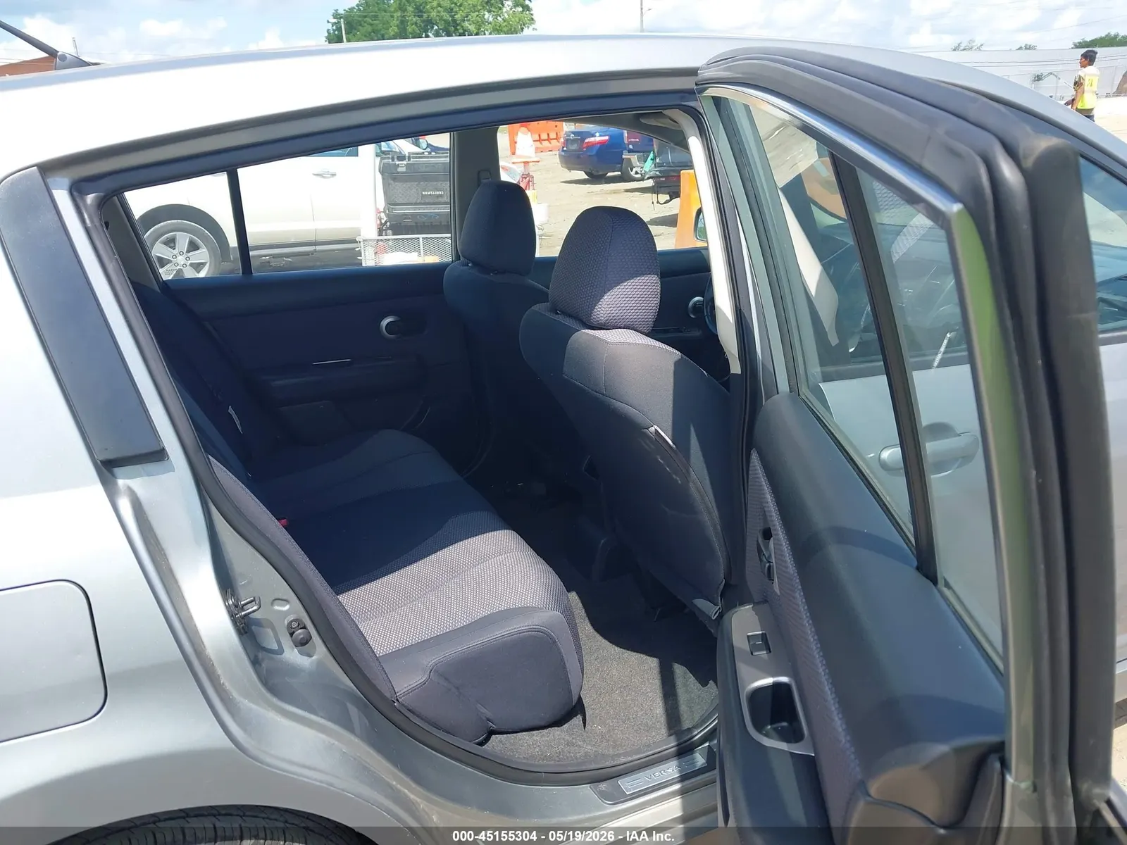 2008 Nissan Versa 1.8 SL