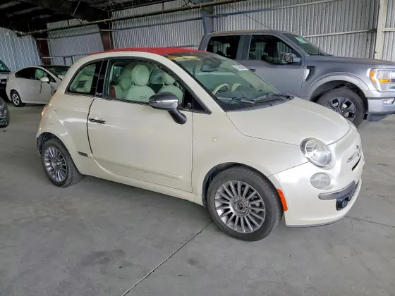 2012 FIAT 500 Lounge