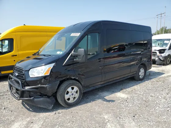 2019 Ford Transit Wagon XL