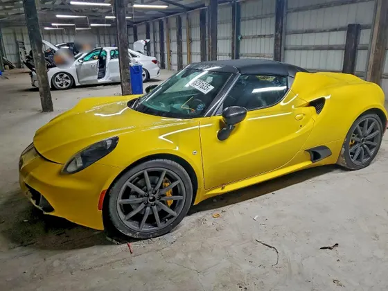 2015 Alfa Romeo 4C Spider SPIDER