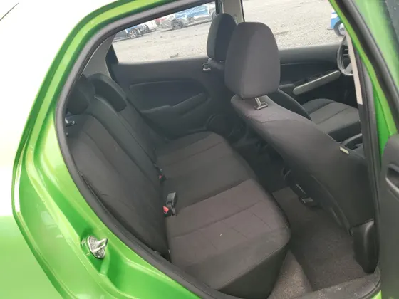 2013 Mazda Mazda2 Sport