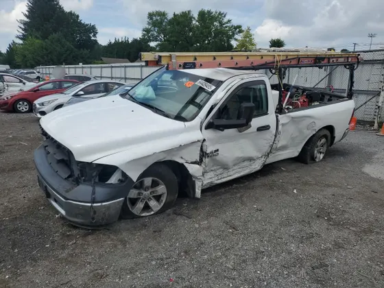 2016 Ram 1500 Classic Tradesman