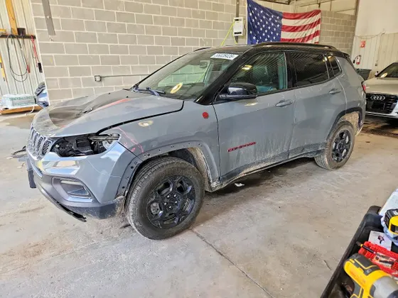 2023 Jeep Compass Trailhawk