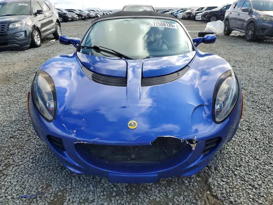 2005 Lotus Elise