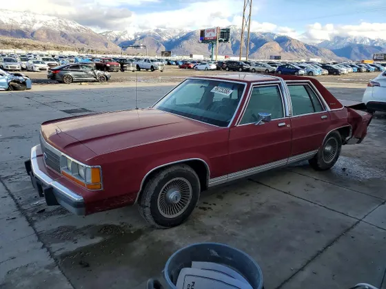 1990 Ford Crown Victoria LX