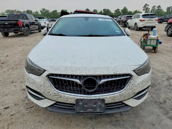 2018 Buick Regal Sportback Preferred