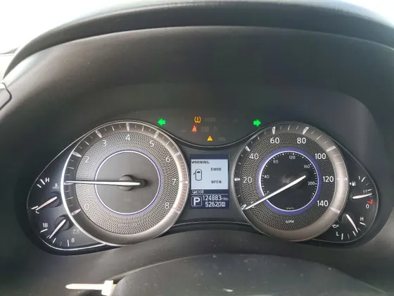 2017 INFINITI QX80
