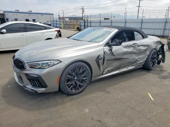 2022 BMW M8 Competition