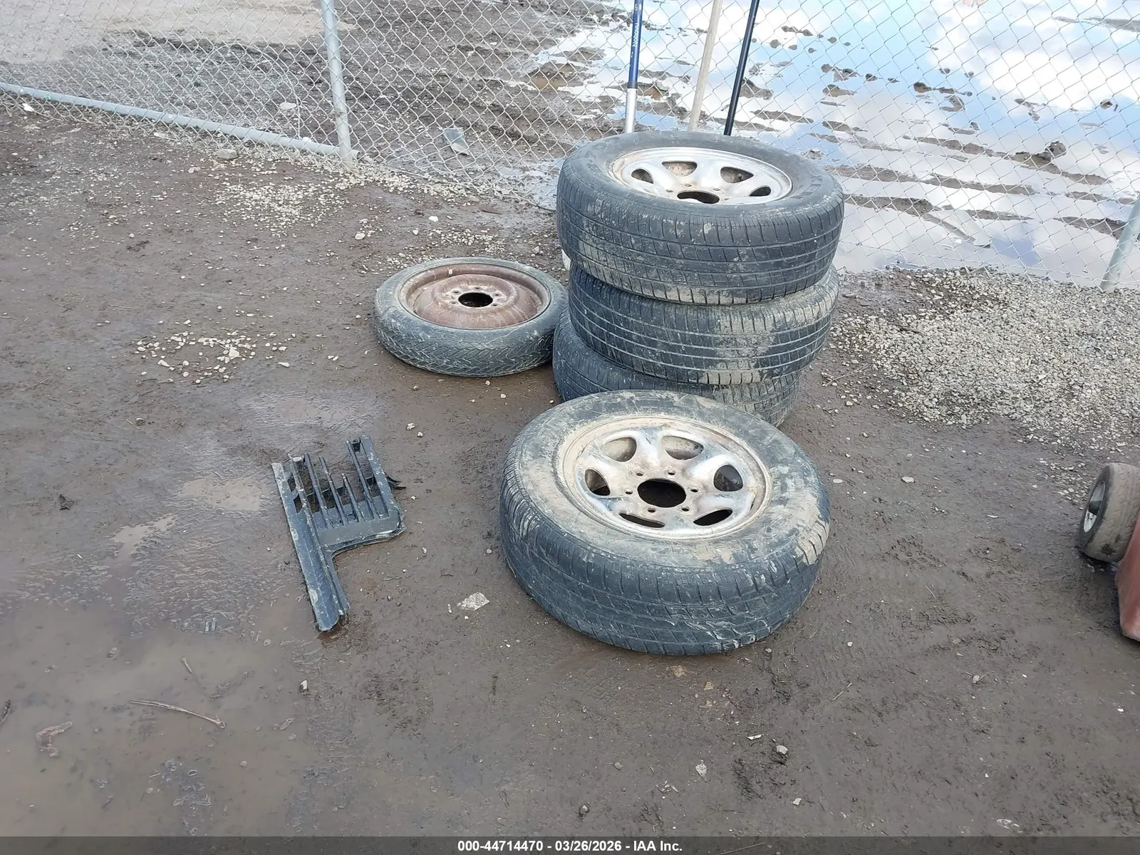 1989 Nissan Hardbody SHORT BED
