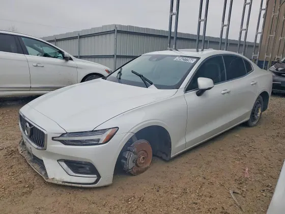 2021 Volvo S60 Inscription