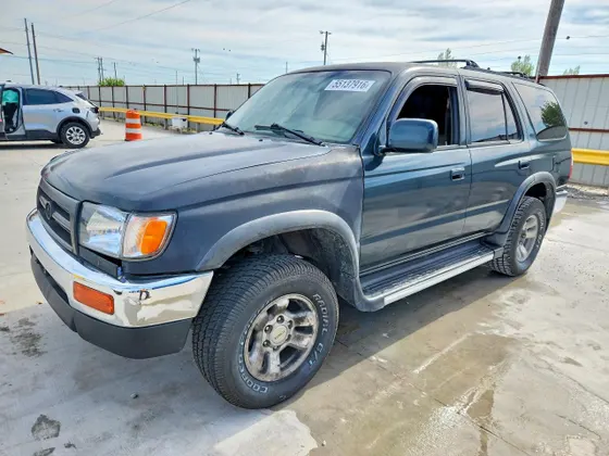 1997 Toyota 4Runner SR5