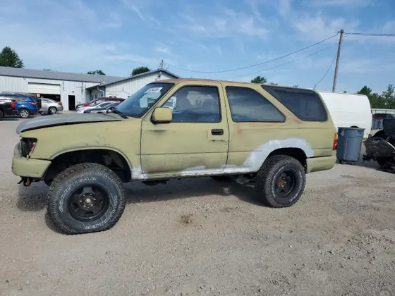 1990 Toyota 4Runner VN39 SR5