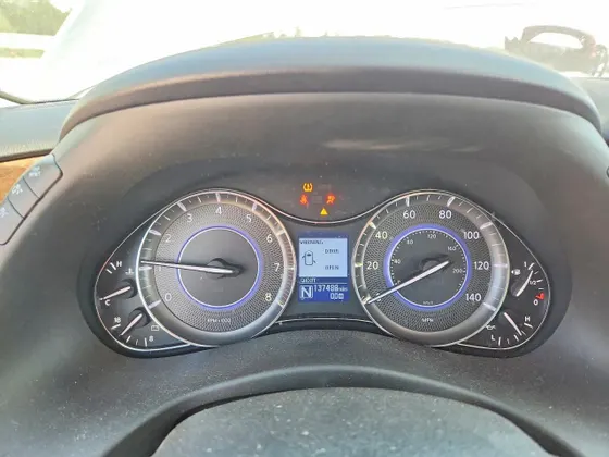 2017 INFINITI QX80