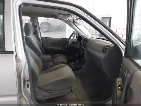 2000 Isuzu Rodeo S