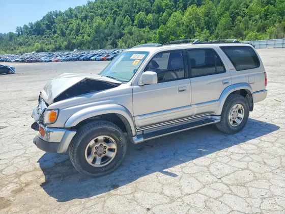1996 Toyota 4Runner Limited