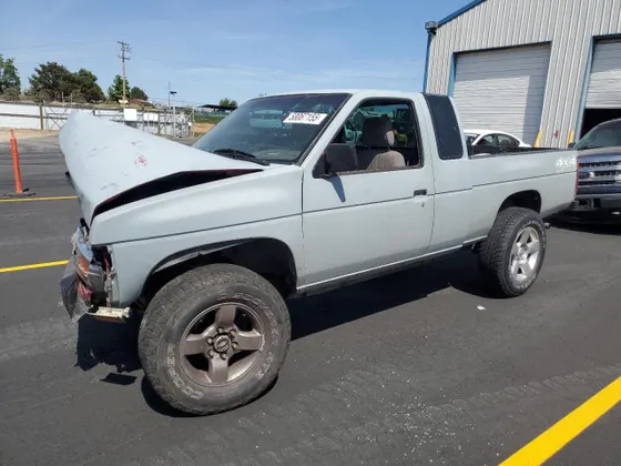 1987 Nissan Pickup KING CAB