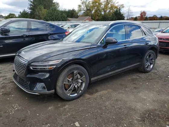 2023 Genesis Electrified GV70 Advanced