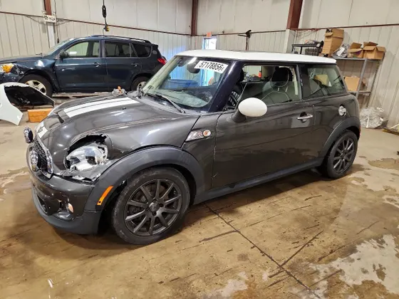 2013 MINI Cooper Hardtop S
