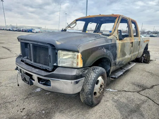 2006 Ford Super Duty F-350 DRW XL